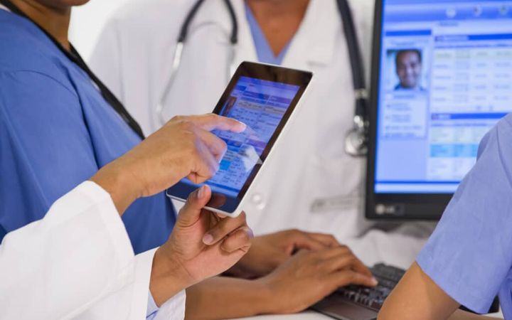 Why Your Revenue Cycle Partner Should Be EHR-Agnostic